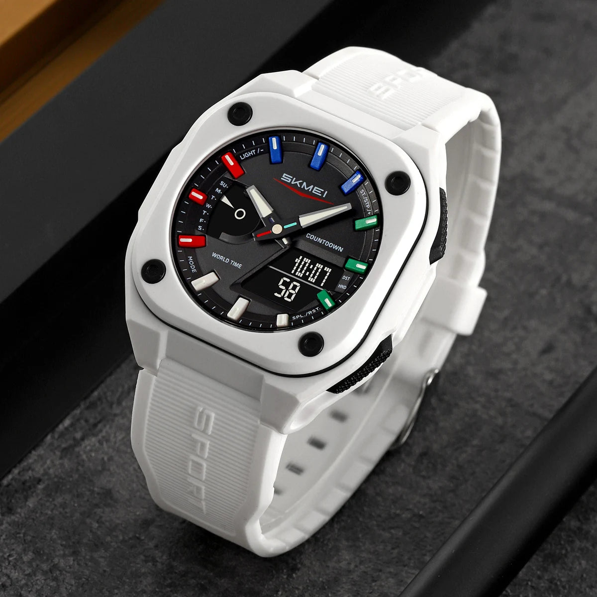Reloj SKMEI 2328 - Diseño Deportivo y Multifuncional