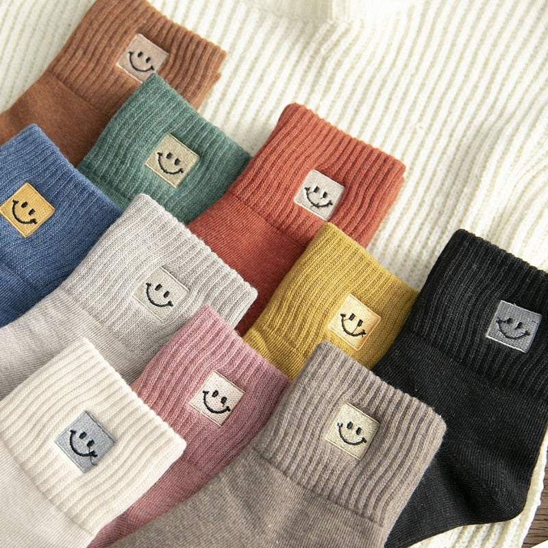 😊 Calcetines de Algodón con Carita Feliz - Pack de 5 en 10 Colores 😊